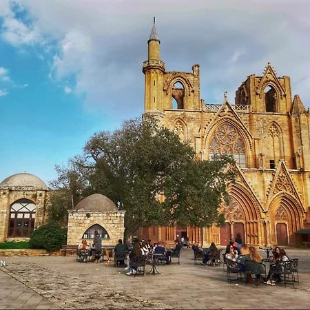 Appartamento Malia Fountain House Famagusta  Esterno foto