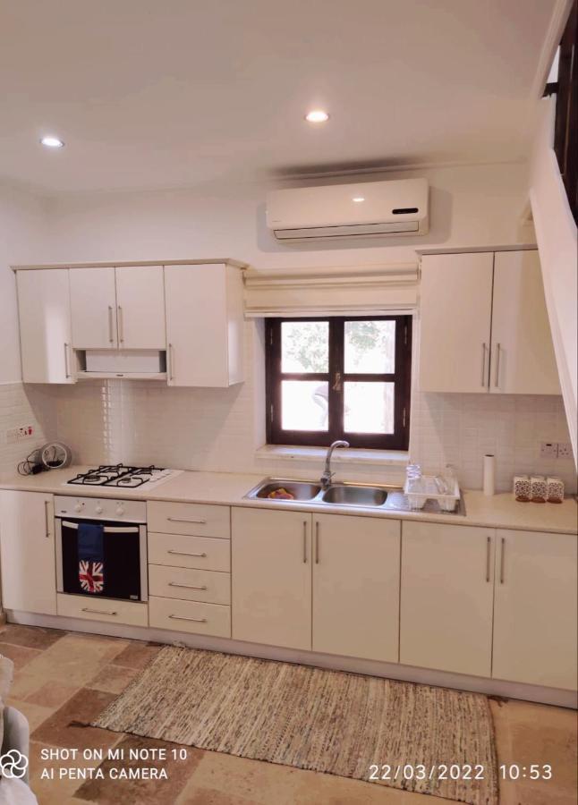 Appartamento Malia Fountain House Famagusta  Esterno foto